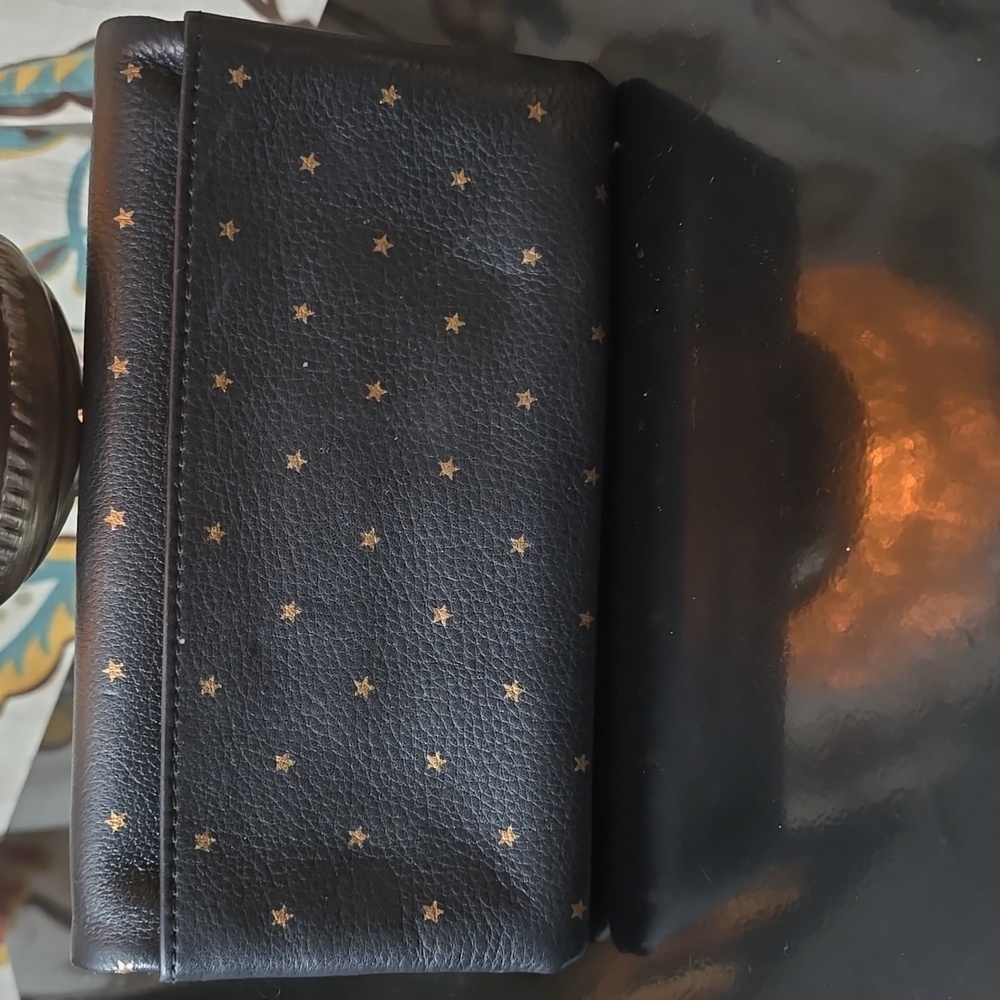 HOBO Pebbled leather Lumen Continental wallet - Picture 2 of 4